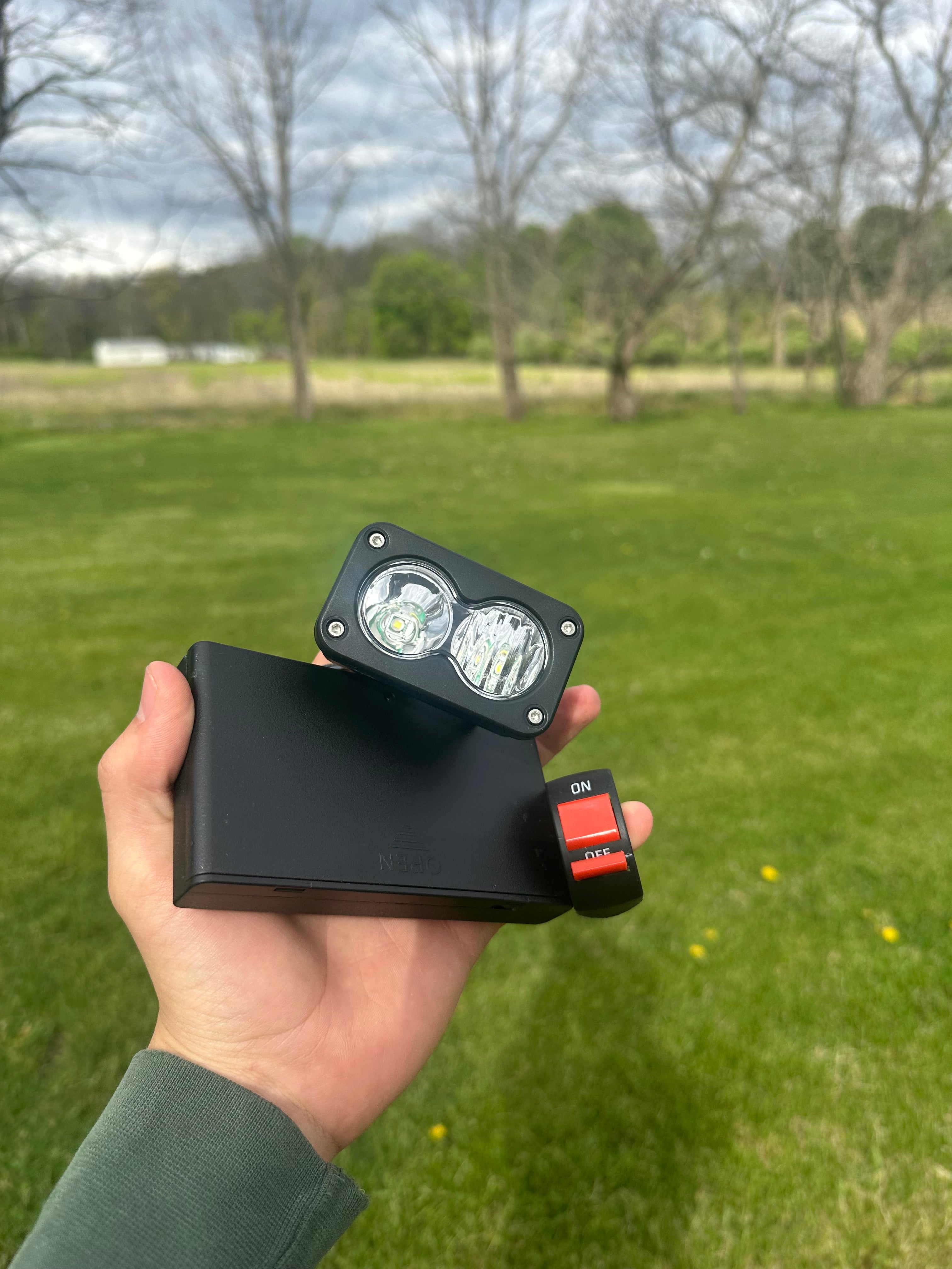 Battry powered Baja light